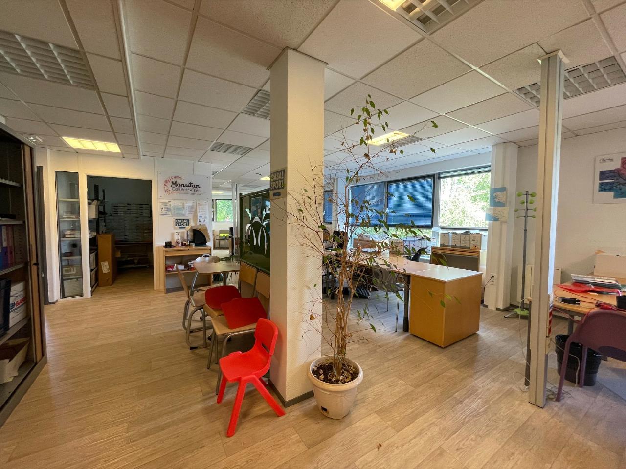 Bureau Cesson-Sévigné 979m² Location bureau Cesson-Sévigné Ille-et-Vilaine OLBUR2206988 11